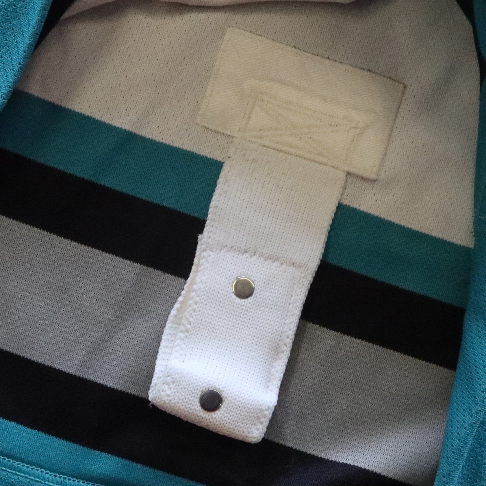 Vintage San Jose Sharks Maska Air Knit Hockey Jersey Fight Strap Size 48