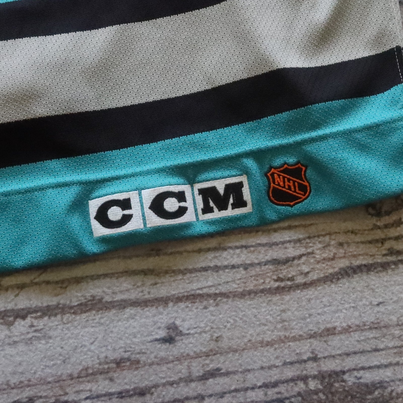 Vintage San Jose Sharks Maska Air Knit Hockey Jersey Fight Strap Size 48