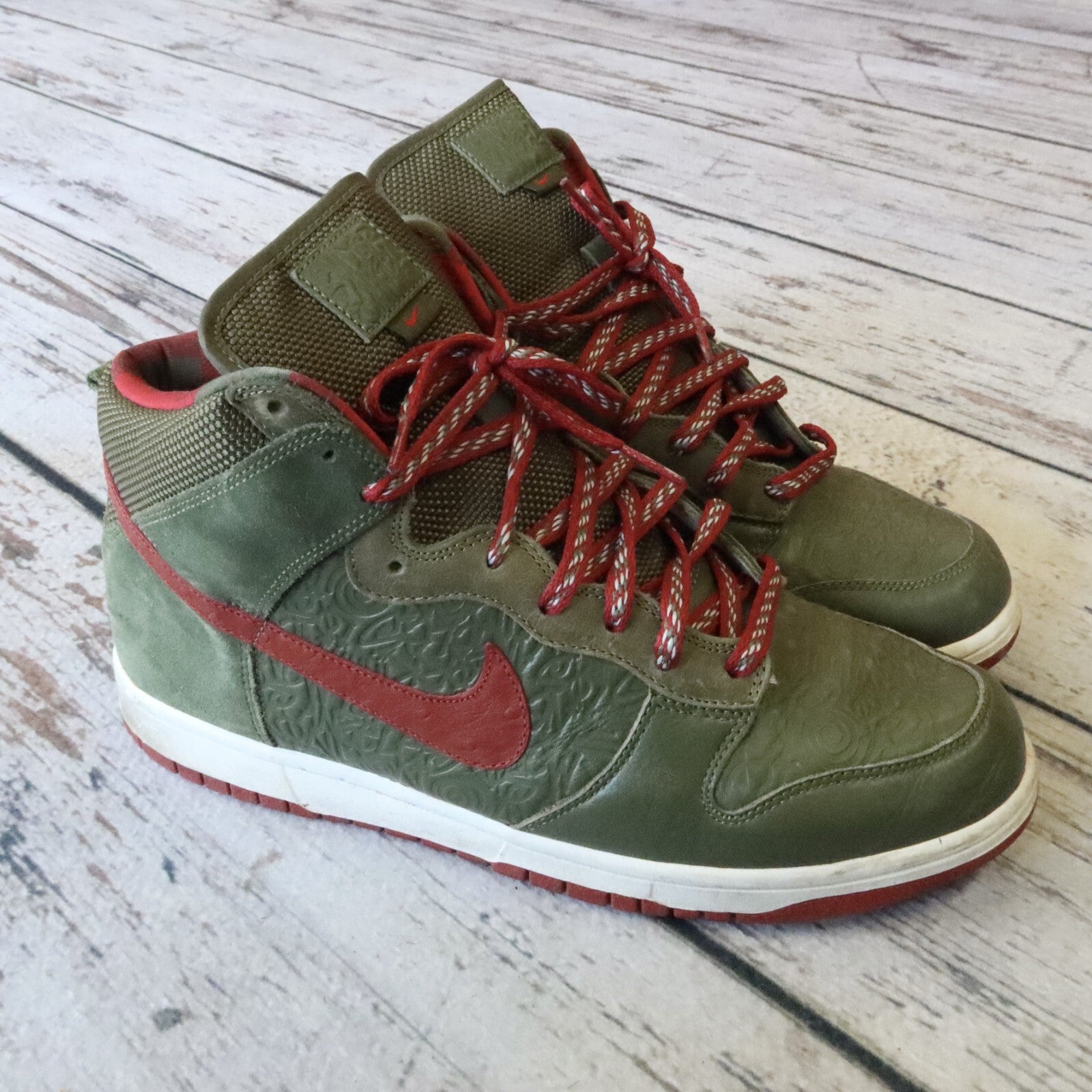 Vintage 2006 Nike Dunk High Stussy NY Shoes 315593-331 World Tour