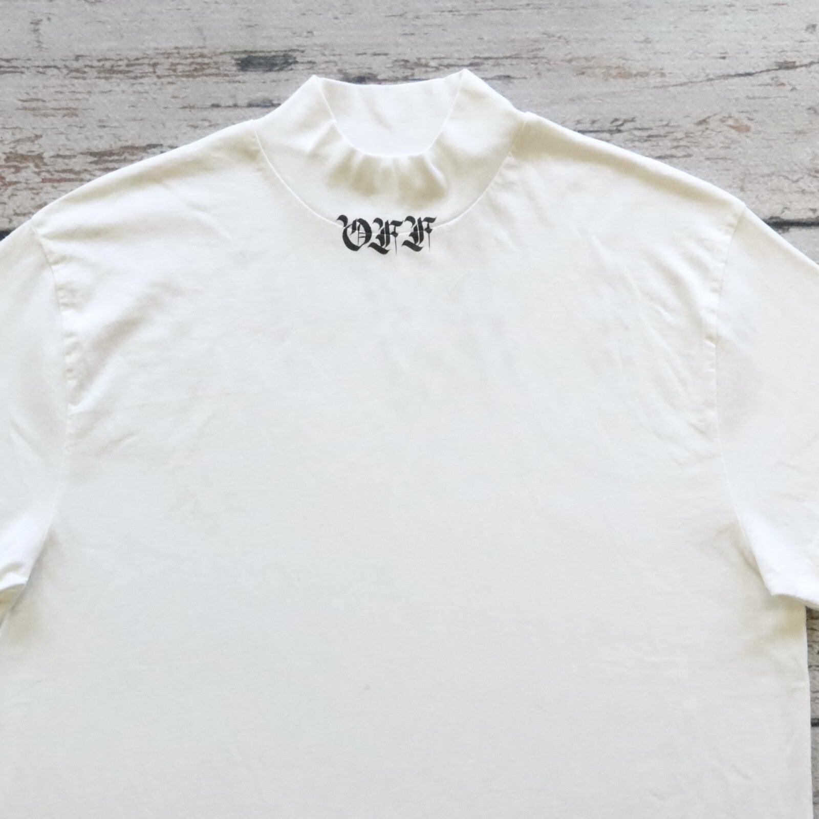 OFF Neck Tee OFF-WHITE c/o VIRGIL ABLOH Tshirt