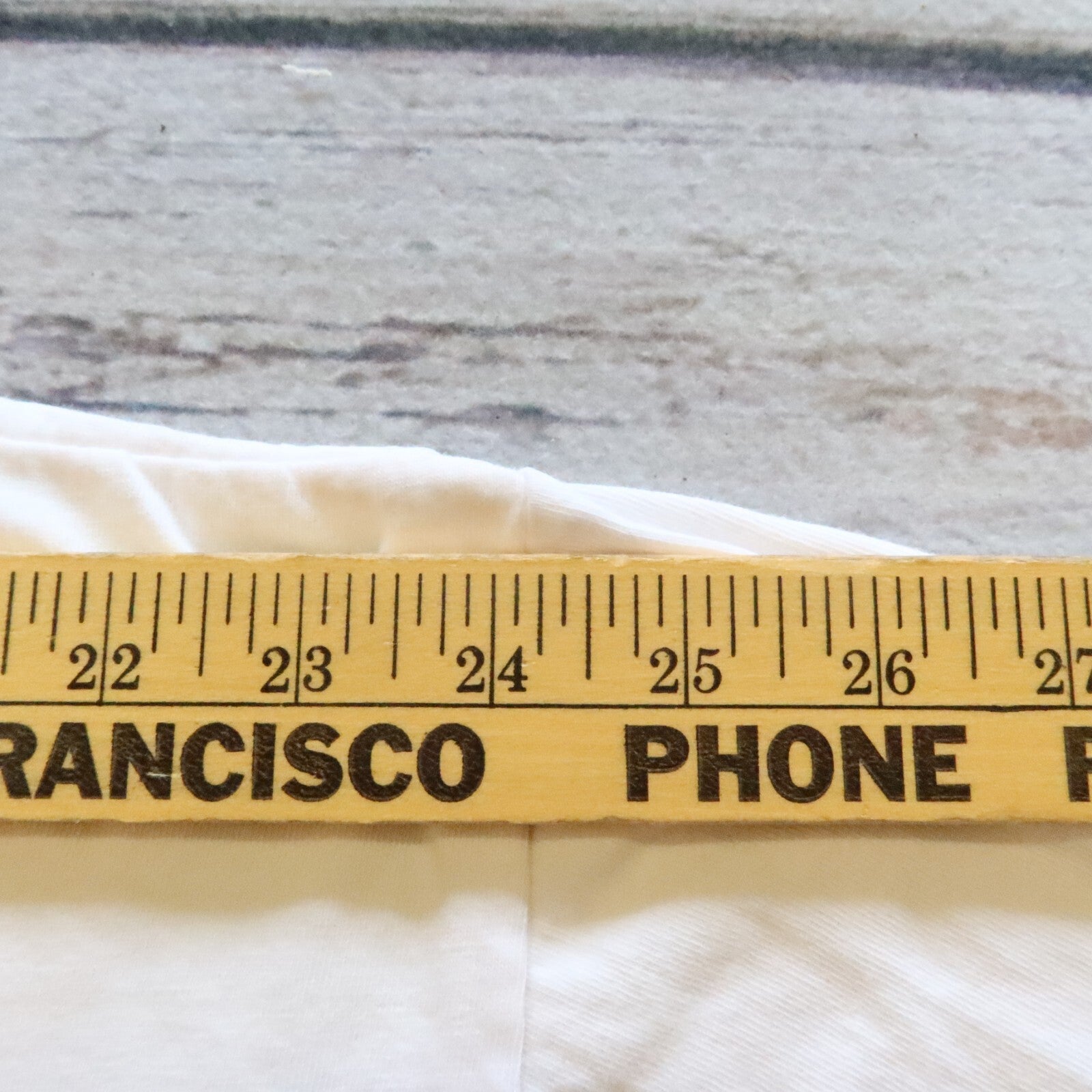 Vintage 90s Mothers Know Best Anthony Perkings Tshirt Single Stitch